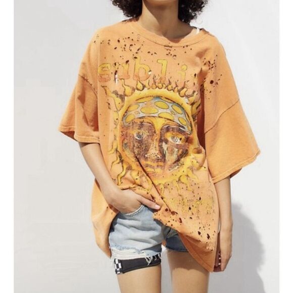 Urban Outfitters Women's S/M Sublime Distressed With Holes Oversized Tee T-Shirt - Picture 1 of 6